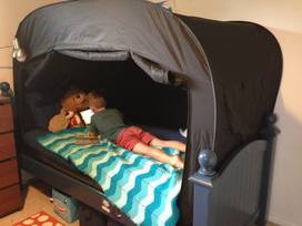 Review of Privacy Pop: a travel-friendly bed tent 2