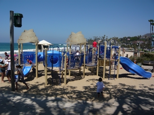 Main Beach - Laguna Beach, CA - Kid friendly activity reviews - Trekaroo